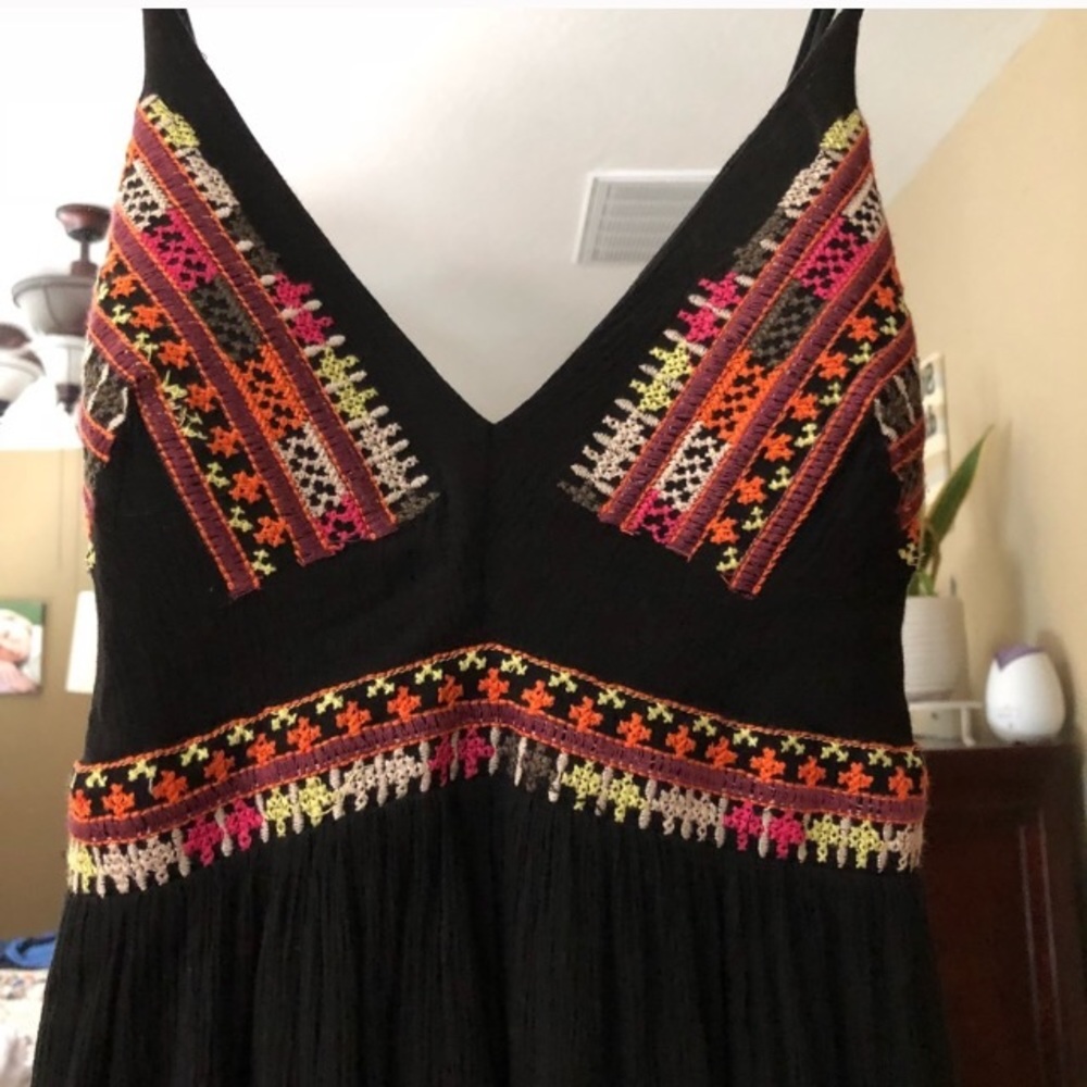 Entro embroidered black maxi dress